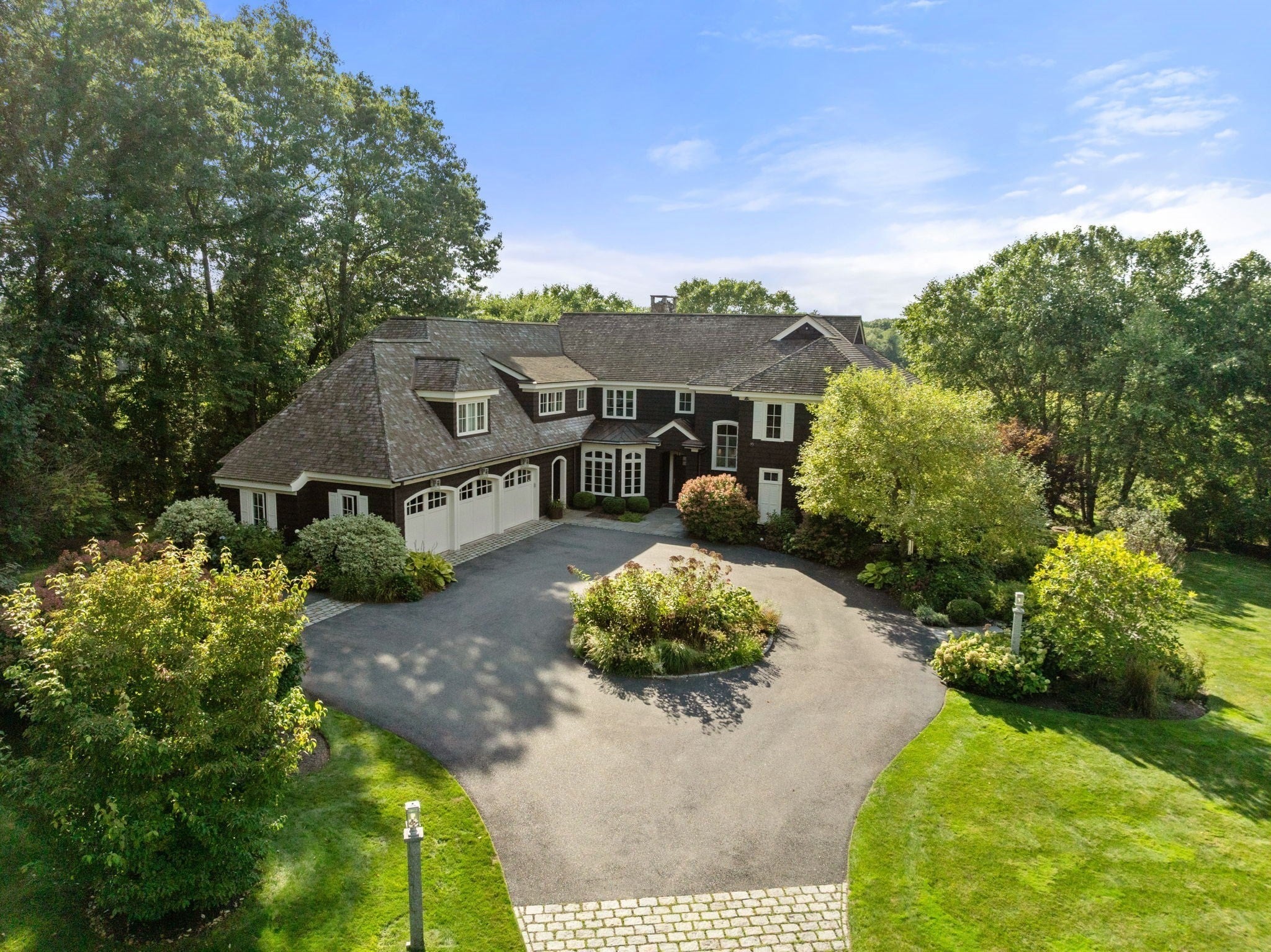 4 Ellen Mary Way, Wayland, MA Photo #1