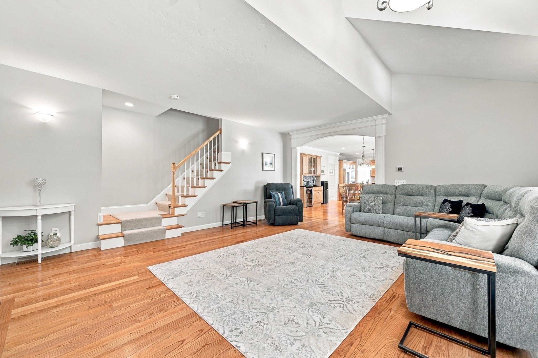 18 Smith Rd, Hopkinton, MA, 18 Smith Rd, Hopkinton, MA Photo #10