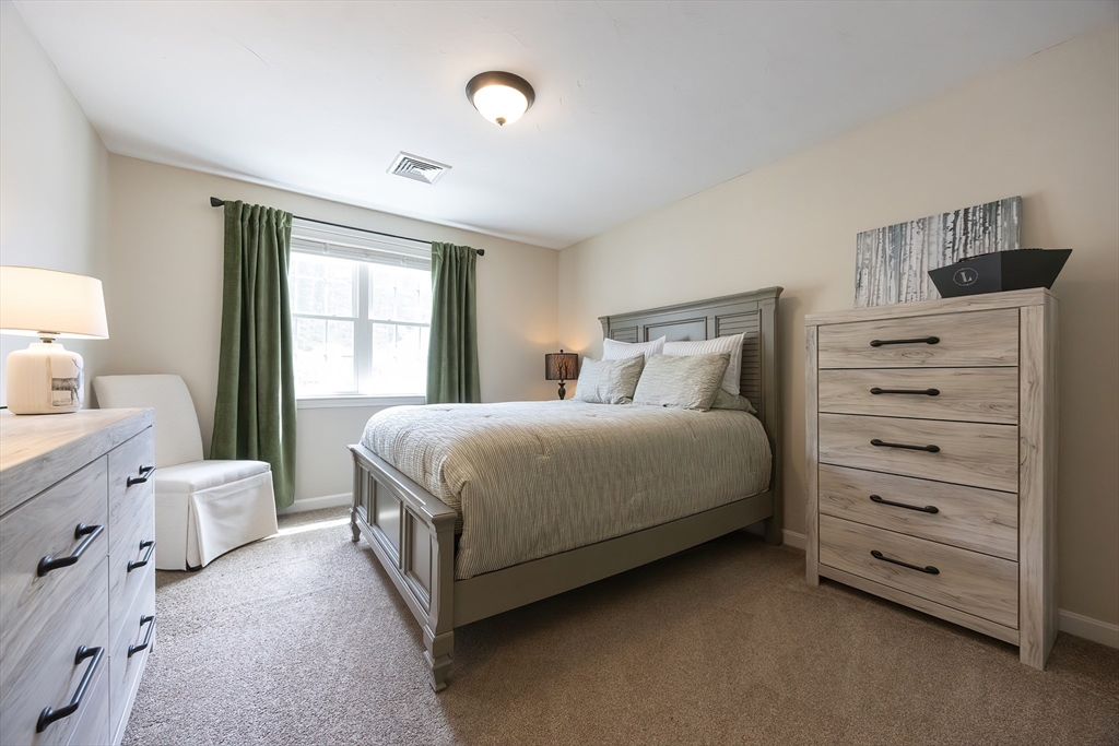 41 Westview Ave, Millbury, MA Photo #23