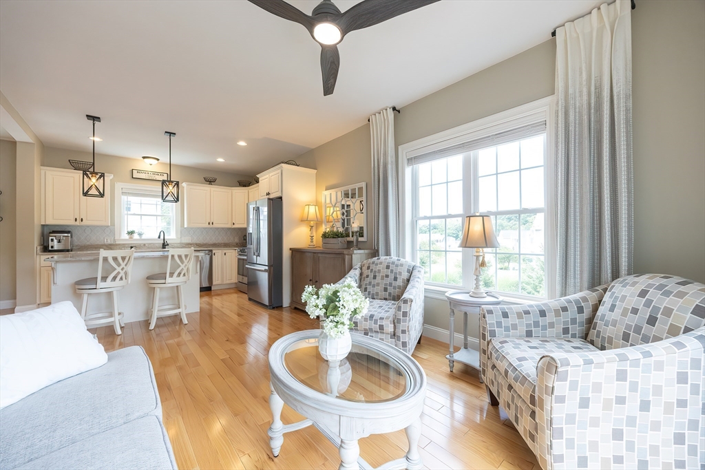 41 Westview Ave, Millbury, MA Photo #6
