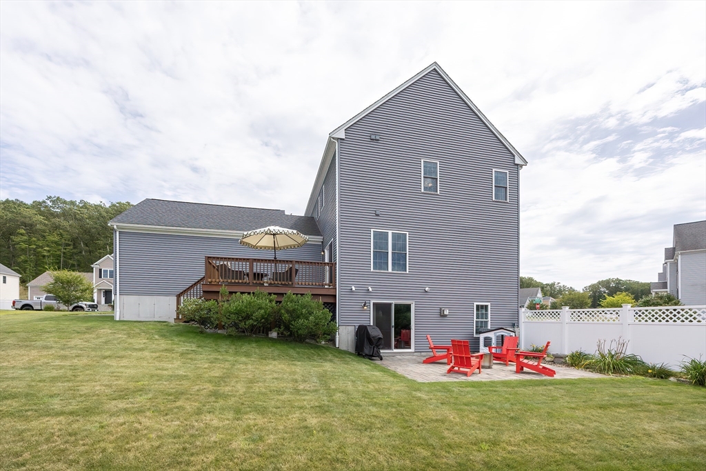 41 Westview Ave, Millbury, MA Photo #29