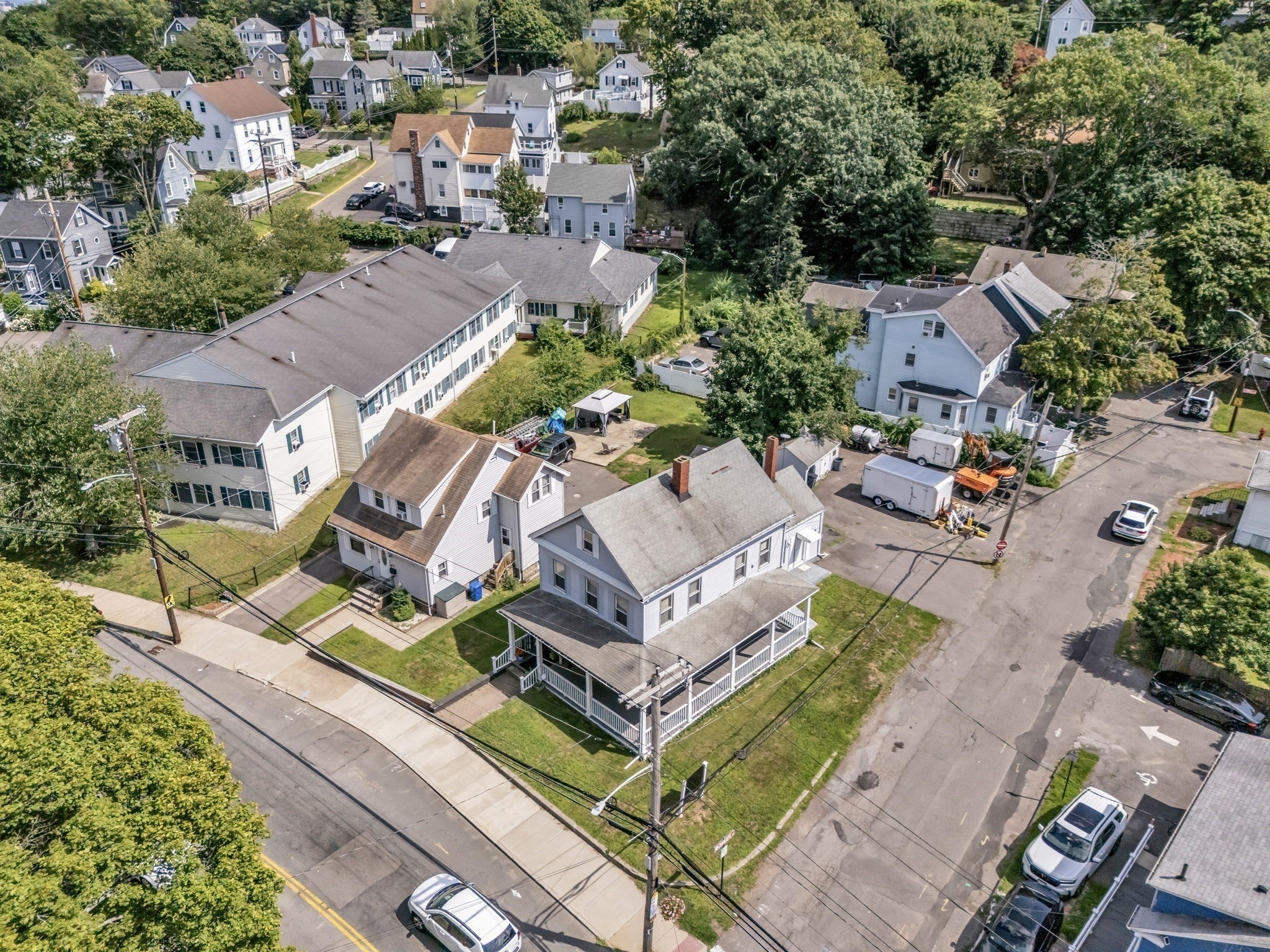 406 Lincoln Ave