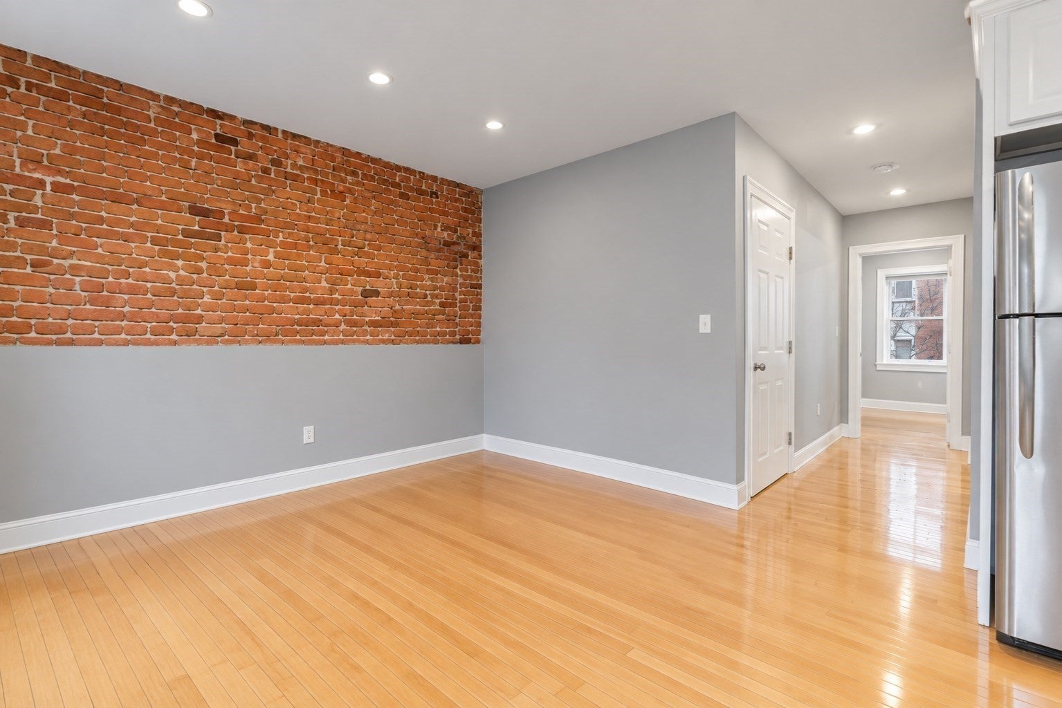764 E 6th St #2, Boston, MA Photo #4