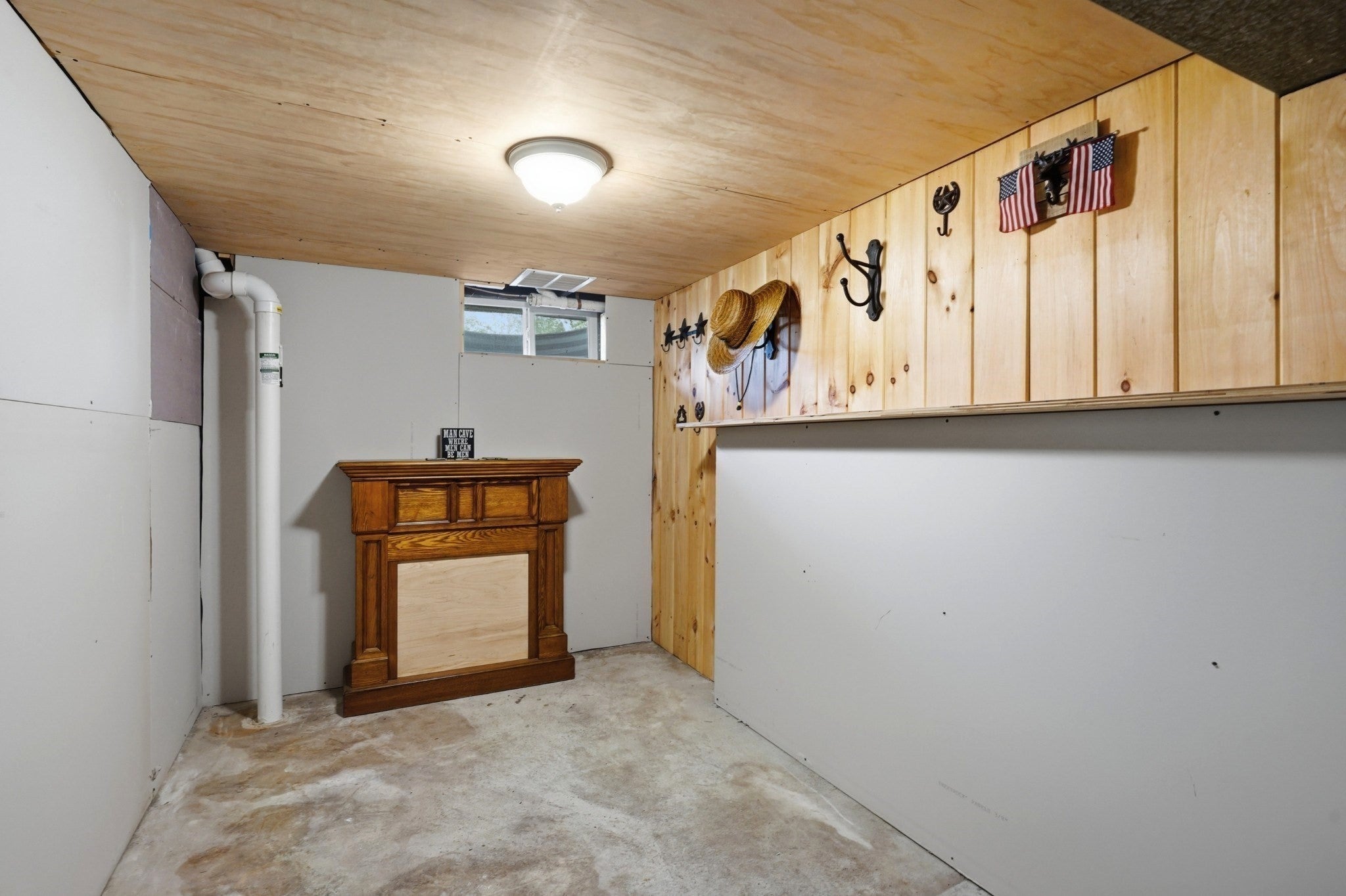 220 Williams St, Cumberland, RI, 220 Williams St, Cumberland, RI Photo #16