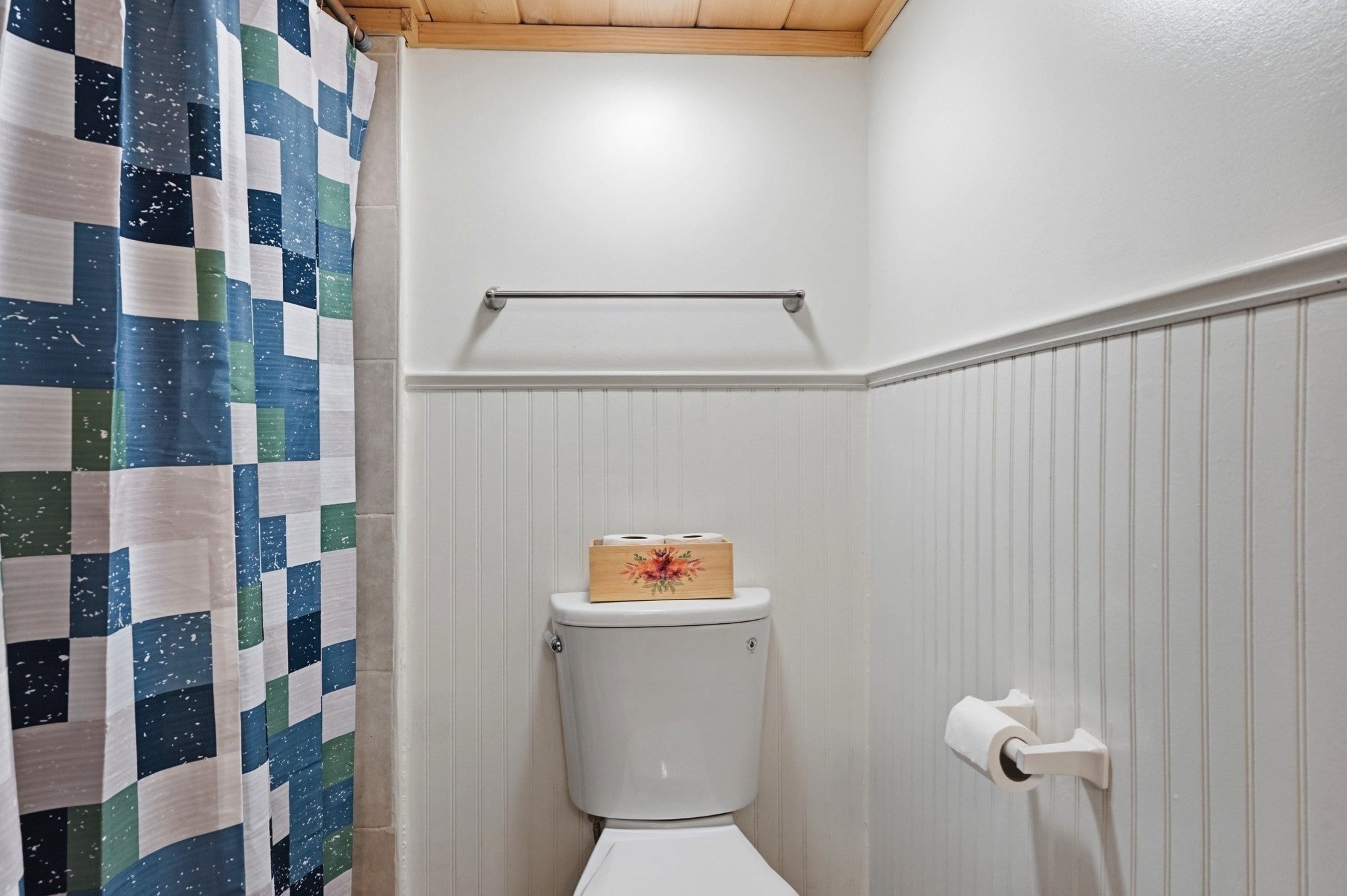 220 Williams St, Cumberland, RI, 220 Williams St, Cumberland, RI Photo #17
