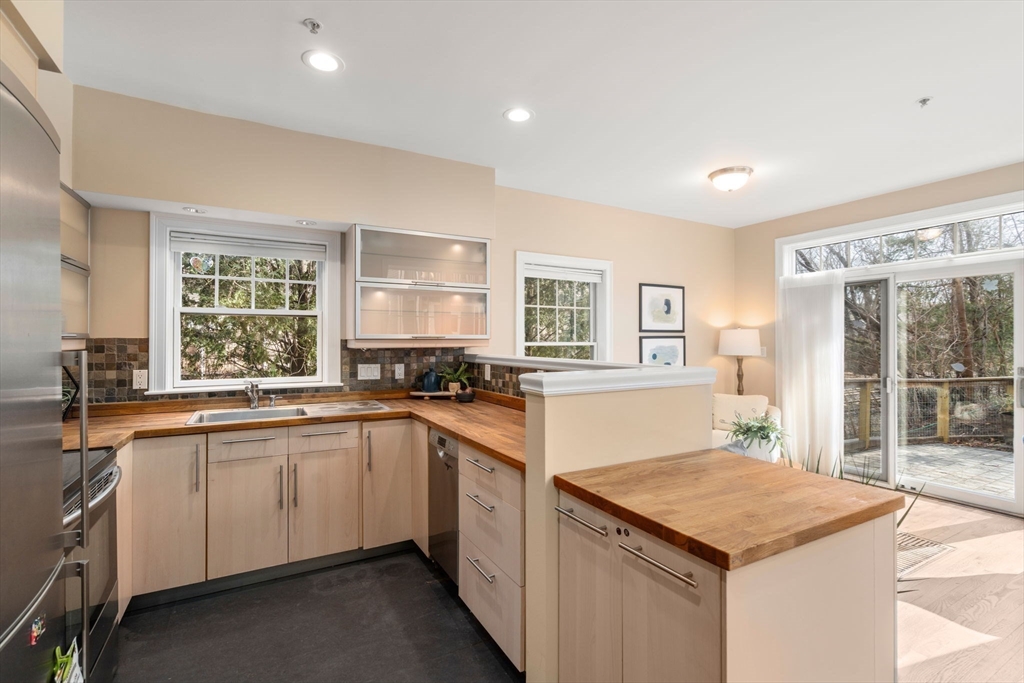 175 Richdale Avenue 115