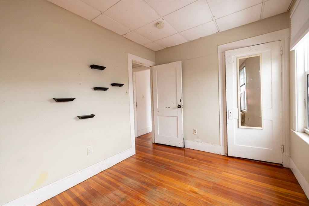 7-9 Illinois Ave, Somerville, MA Photo #18