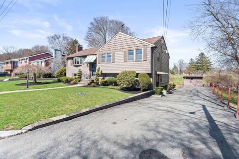 318 Laurel St Melrose MA 02176