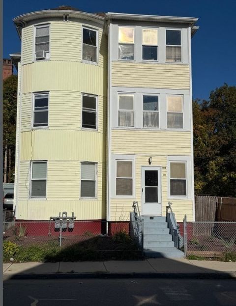 Photo of 180 Canterbury St #2, Worcester, MA 01603 (MLS # 73462877)