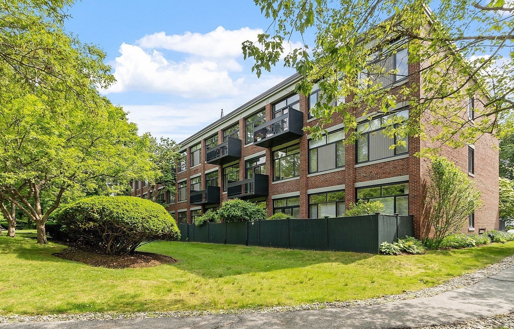 100 Keyes Rd #216, Concord, MA, 100 Keyes Rd #216, Concord, MA Photo #18