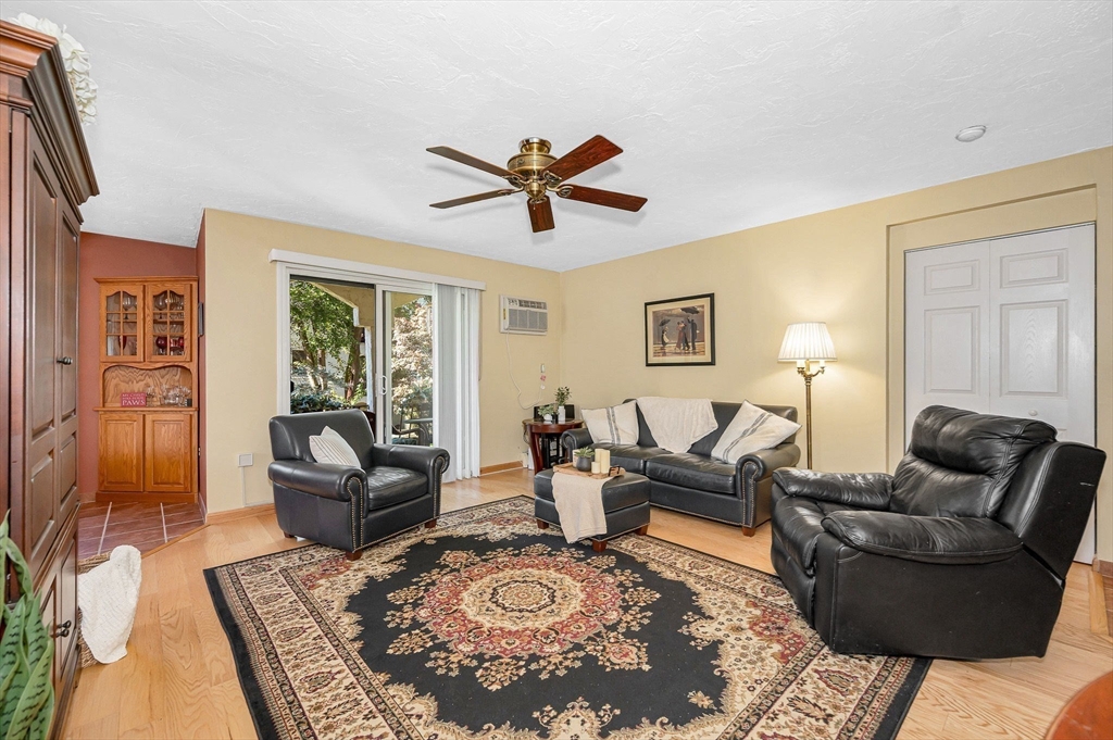 220 Fellsview Terrace 223