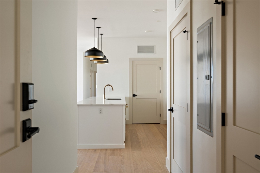 1025 Massachusetts Avenue 501