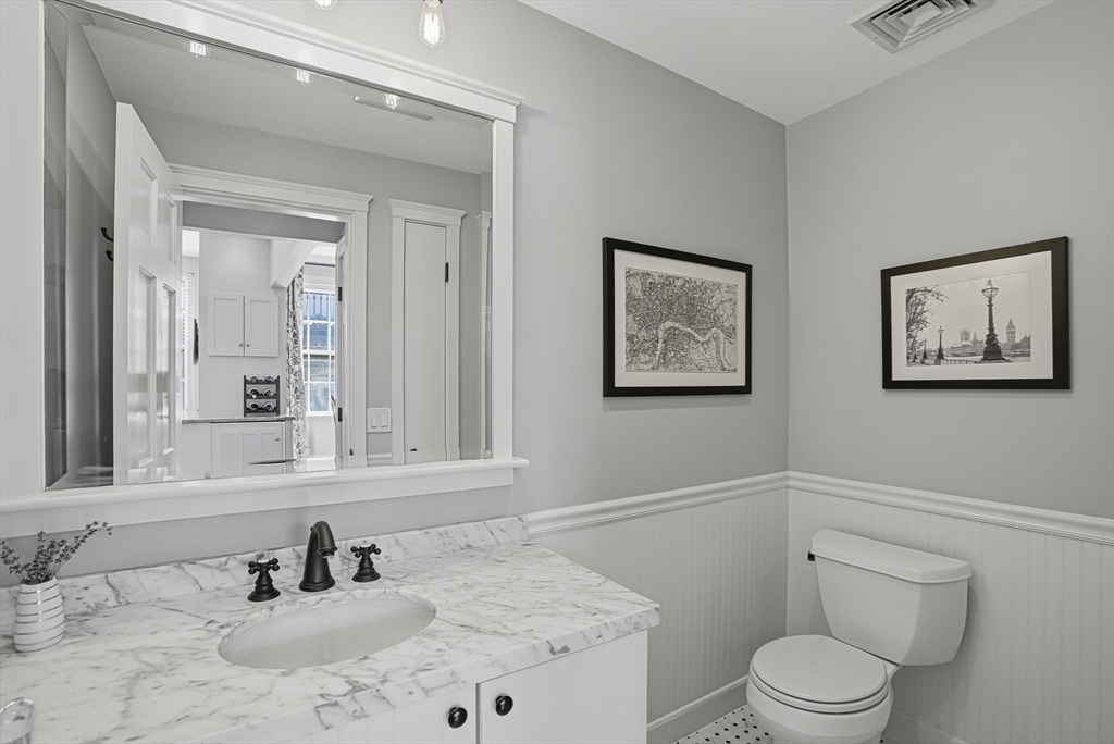 77-A Revere St #4, Boston, MA Photo #27