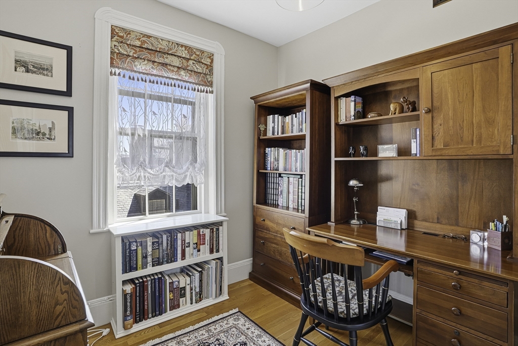77-A Revere St #4, Boston, MA Photo #18