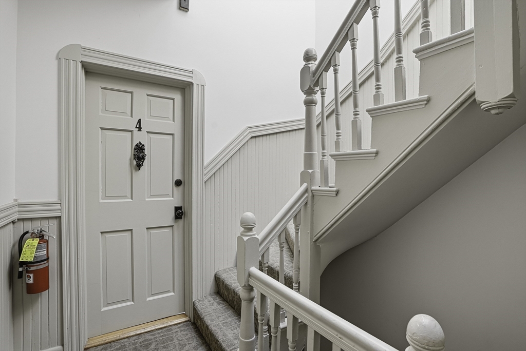 77-A Revere St #4, Boston, MA Photo #29