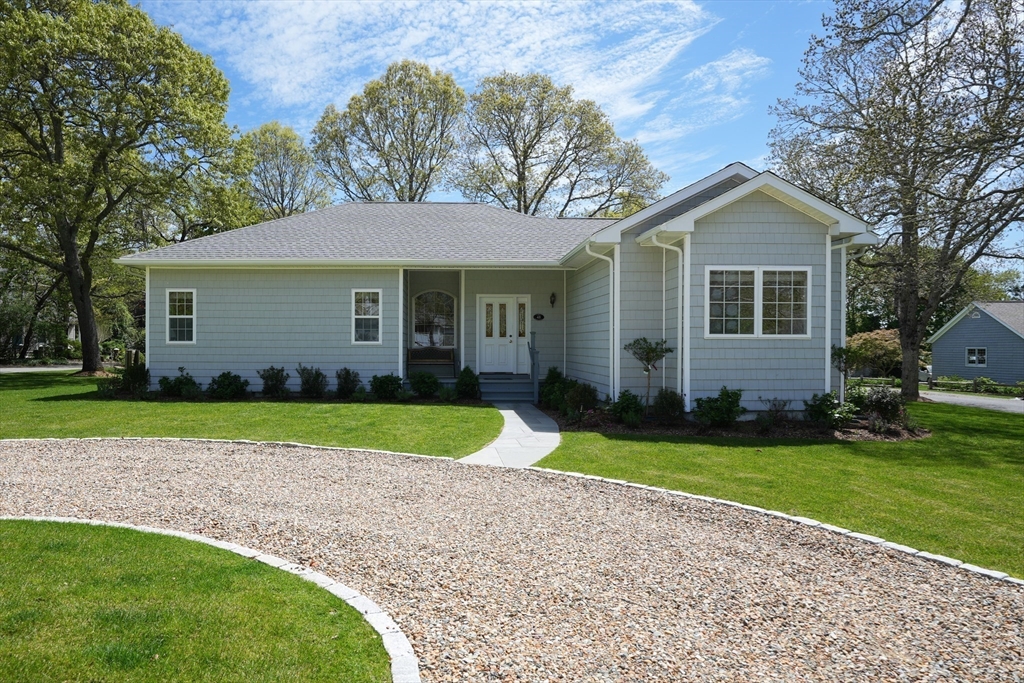 48 Vineyard Avenue Extension