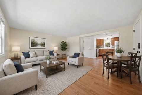 Photo of 206 Western Ave #C, Essex, MA 01929 (MLS # 73513266)