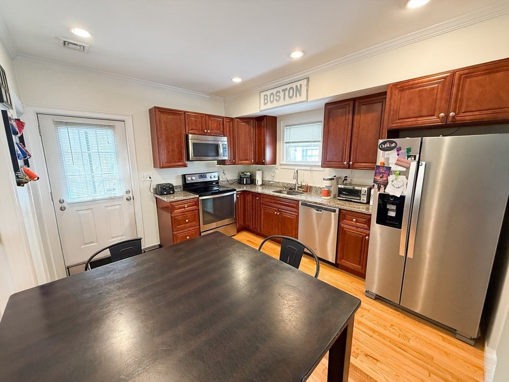 15 Jenkins St #2, Boston, MA, 15 Jenkins St #2, Boston, MA Photo #2