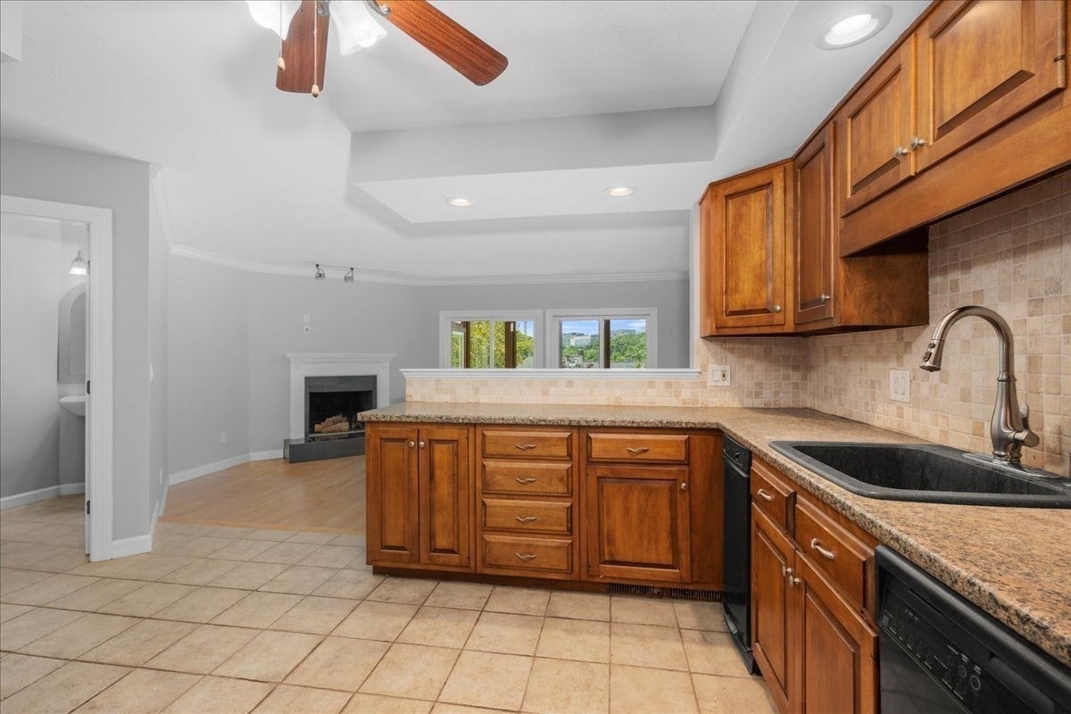 37 Eastern Point Dr #35, Shrewsbury, MA, 37 Eastern Point Dr #35, Shrewsbury, MA Photo #8