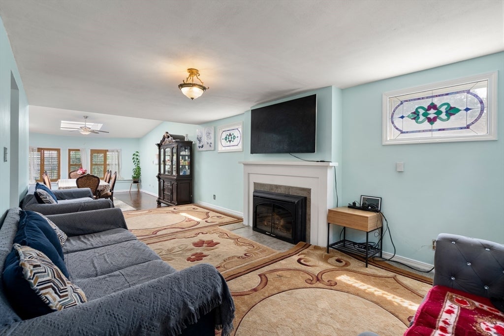 423 Tiffany St, Springfield, MA, 423 Tiffany St, Springfield, MA Photo #16