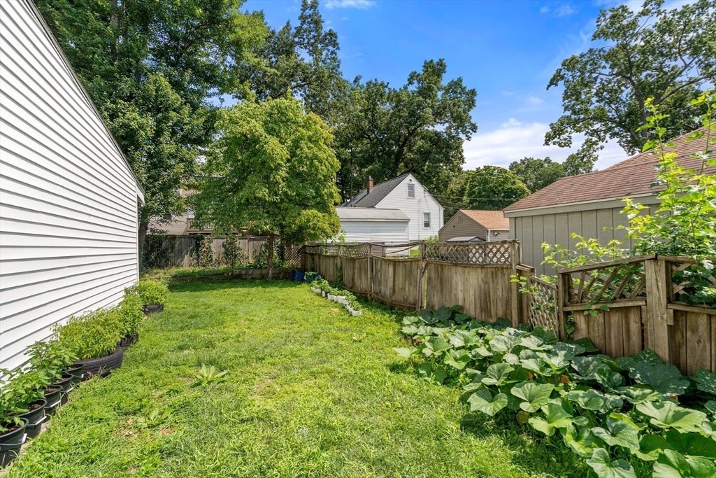 423 Tiffany St, Springfield, MA, 423 Tiffany St, Springfield, MA Photo #36