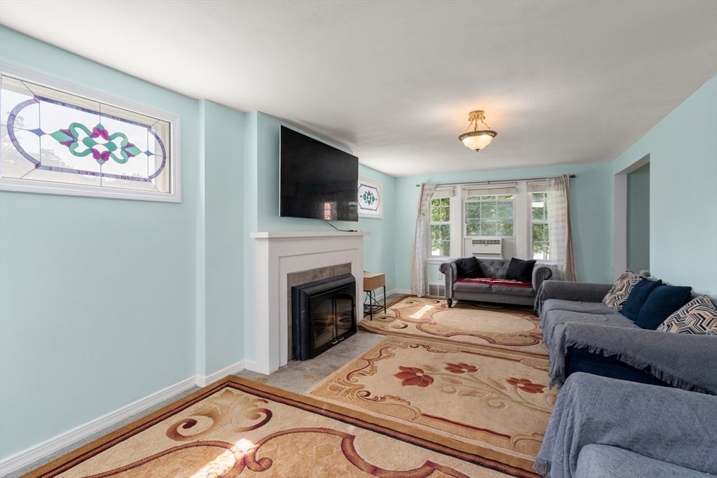 423 Tiffany St, Springfield, MA, 423 Tiffany St, Springfield, MA Photo #14