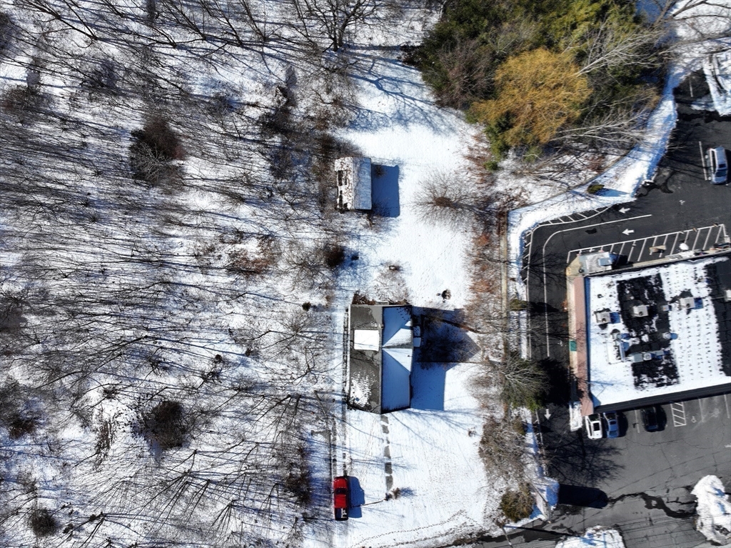 759 Fall River Ave