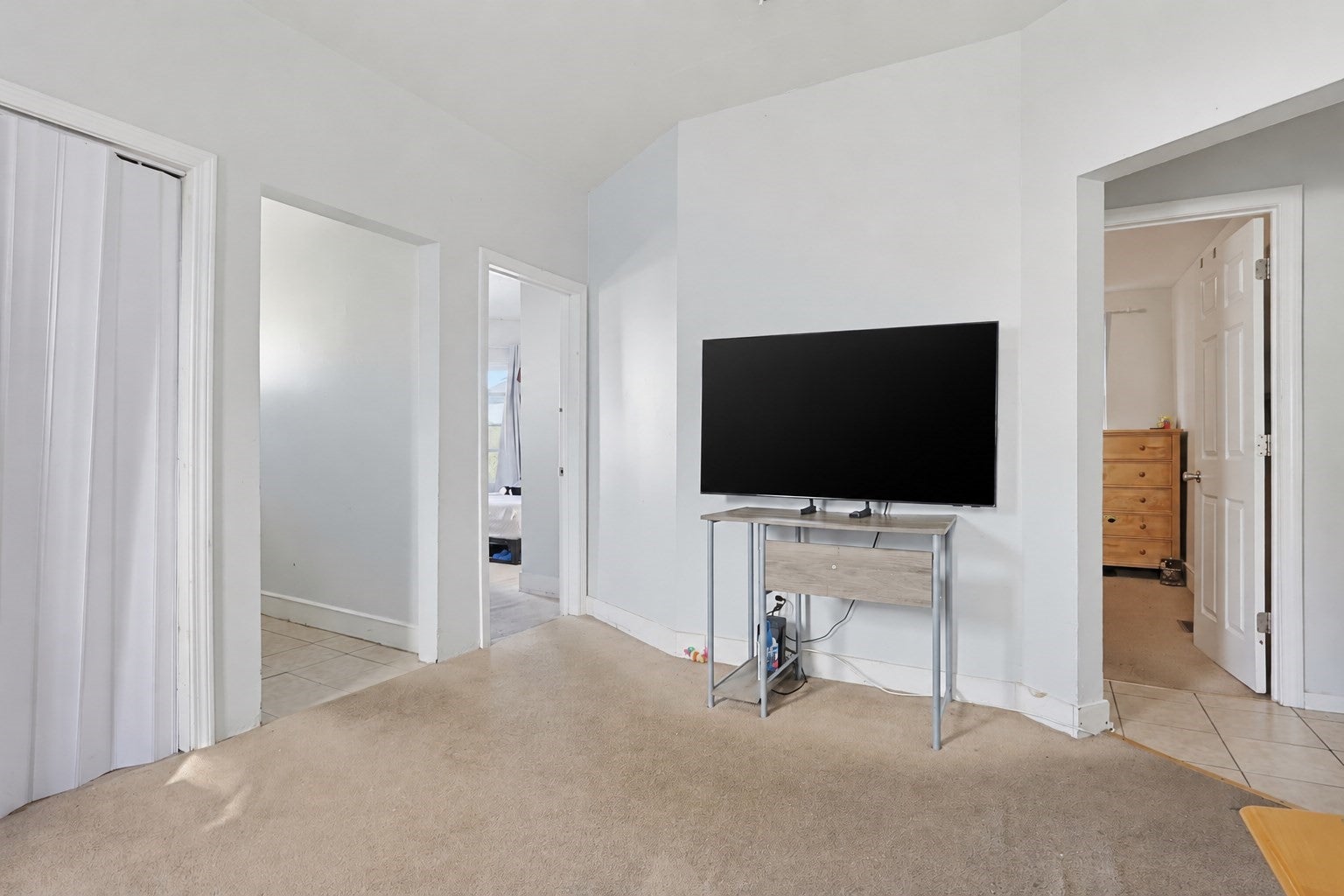 161 Smith St, Lowell, MA, 161 Smith St, Lowell, MA Photo #7