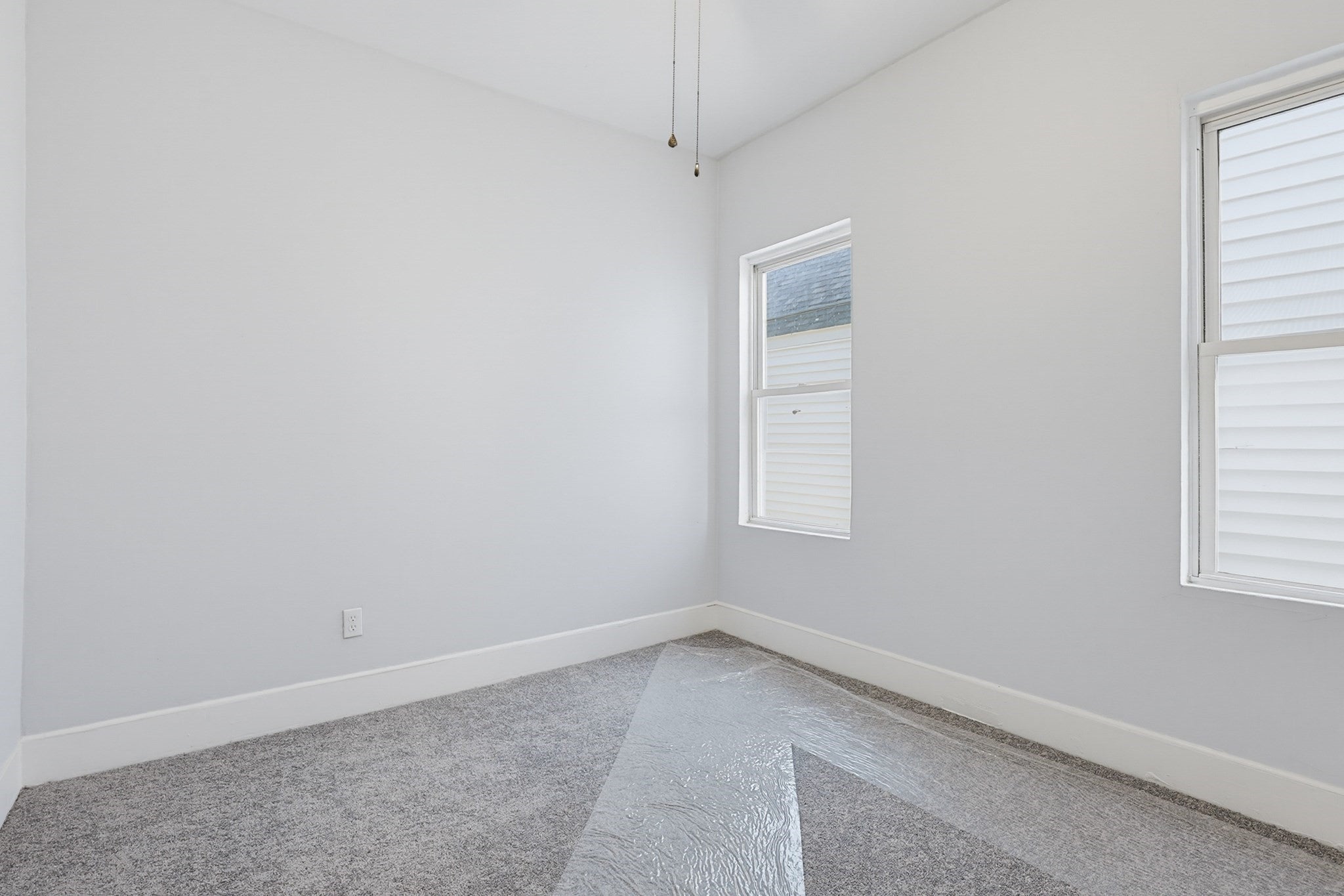 161 Smith St, Lowell, MA, 161 Smith St, Lowell, MA Photo #22