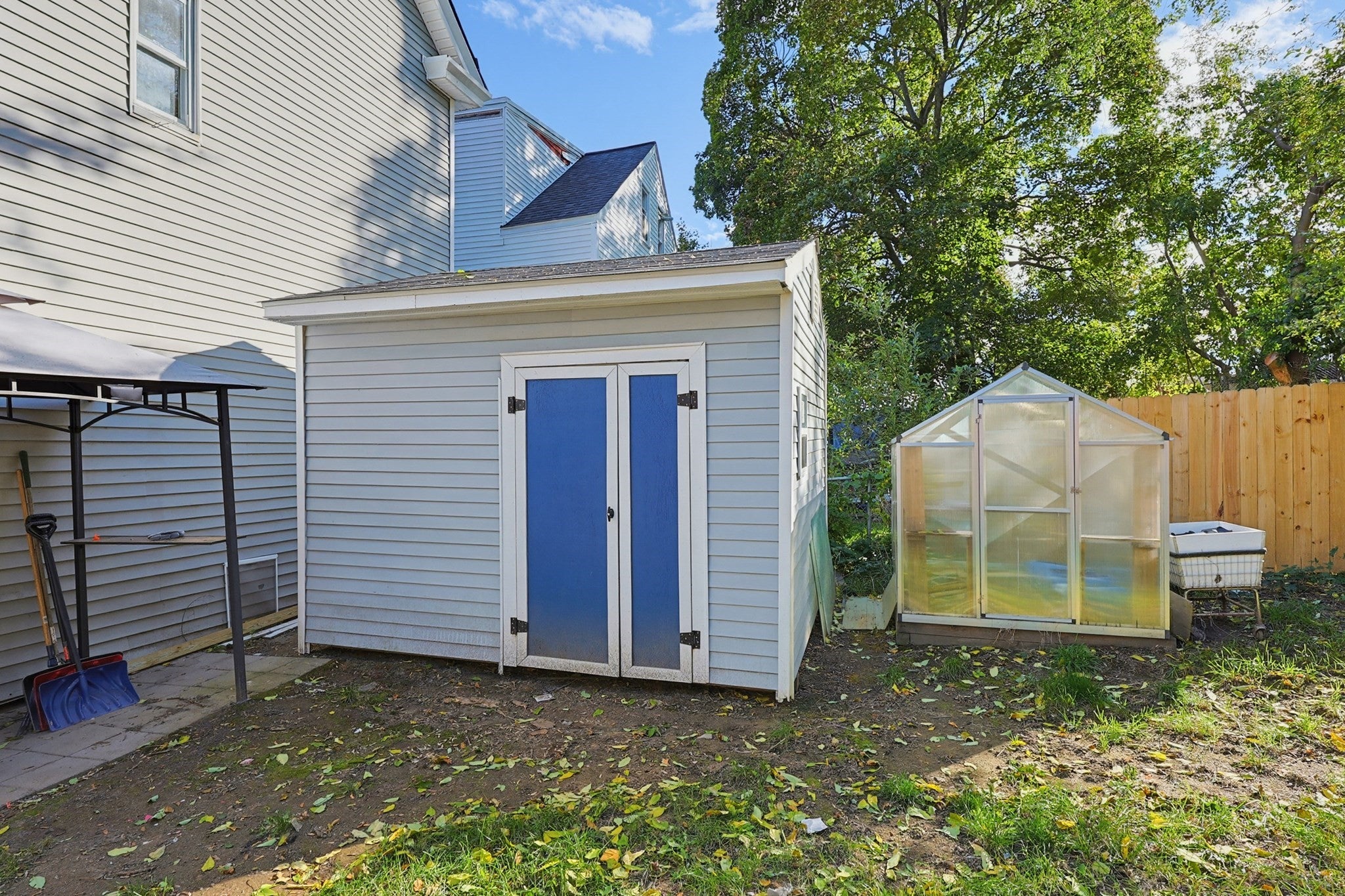 161 Smith St, Lowell, MA, 161 Smith St, Lowell, MA Photo #5
