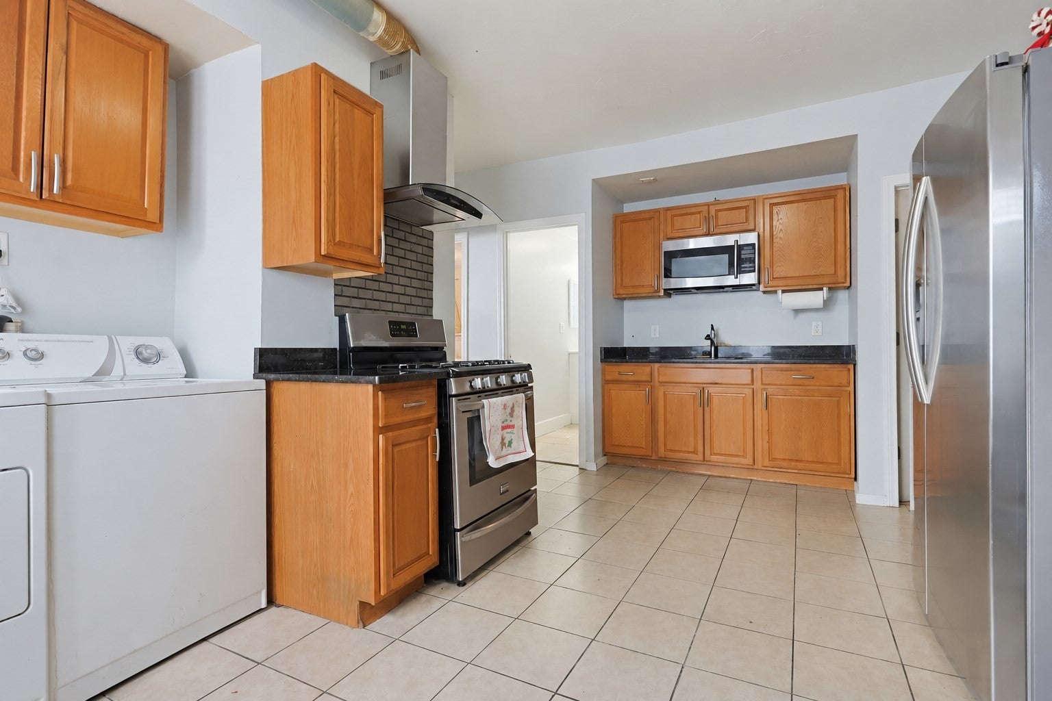 161 Smith St, Lowell, MA, 161 Smith St, Lowell, MA Photo #16