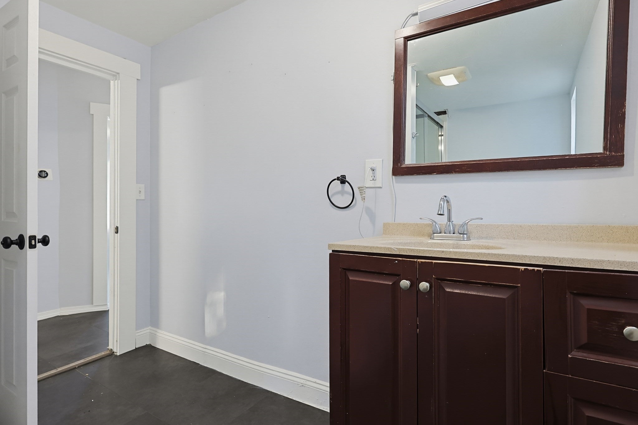 161 Smith St, Lowell, MA, 161 Smith St, Lowell, MA Photo #28