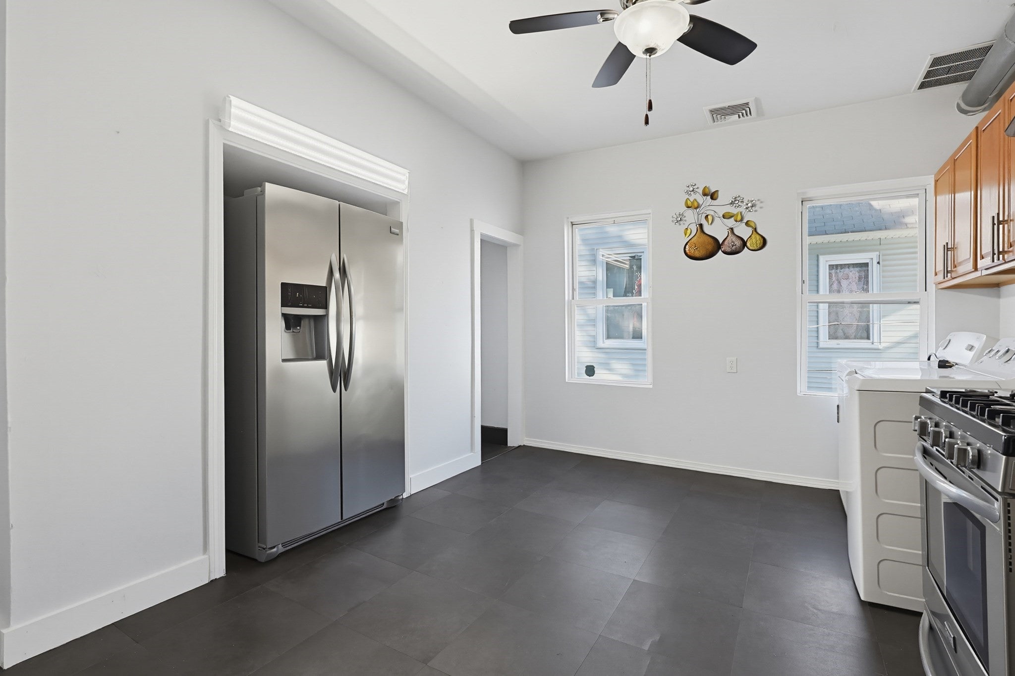 161 Smith St, Lowell, MA, 161 Smith St, Lowell, MA Photo #31