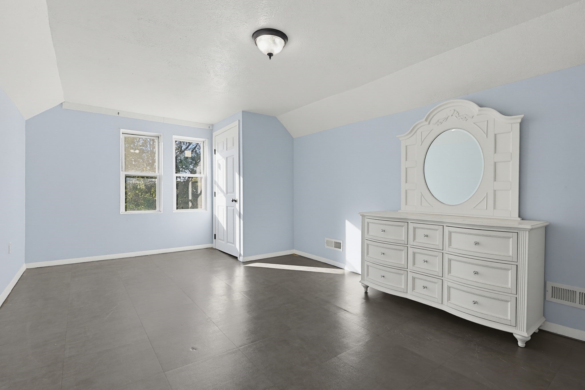 161 Smith St, Lowell, MA, 161 Smith St, Lowell, MA Photo #39