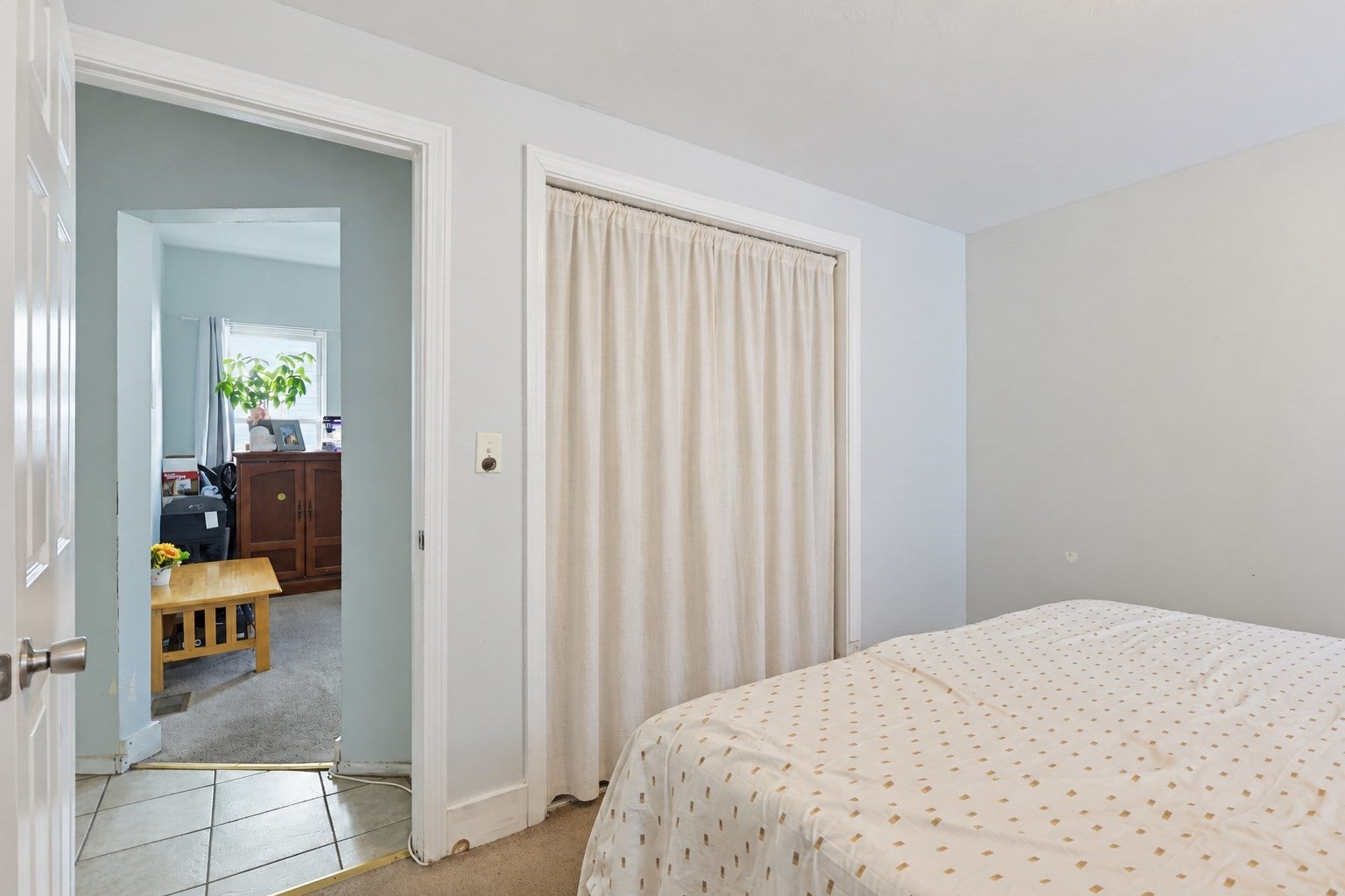 161 Smith St, Lowell, MA, 161 Smith St, Lowell, MA Photo #12