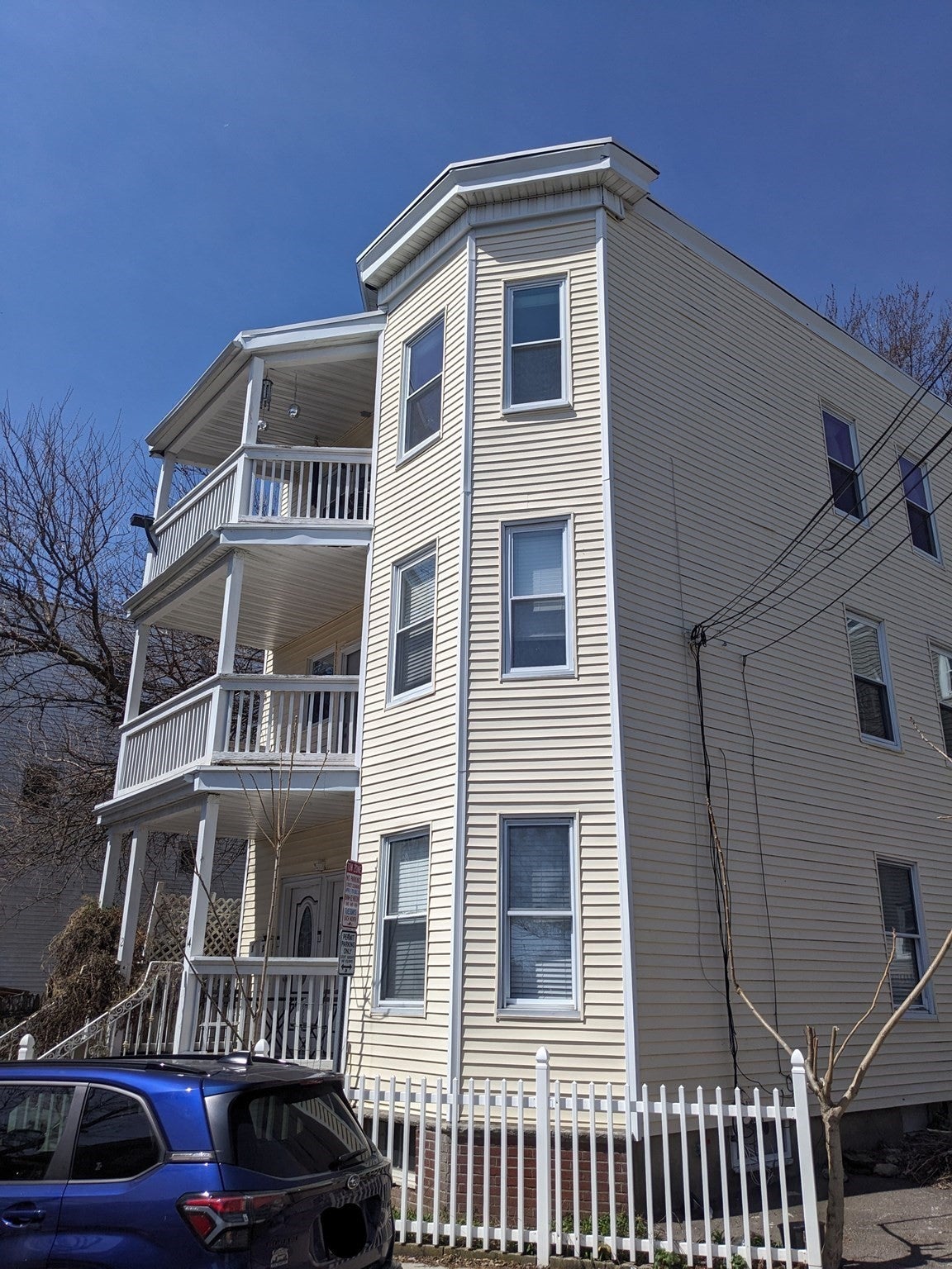12 Knowlton Street