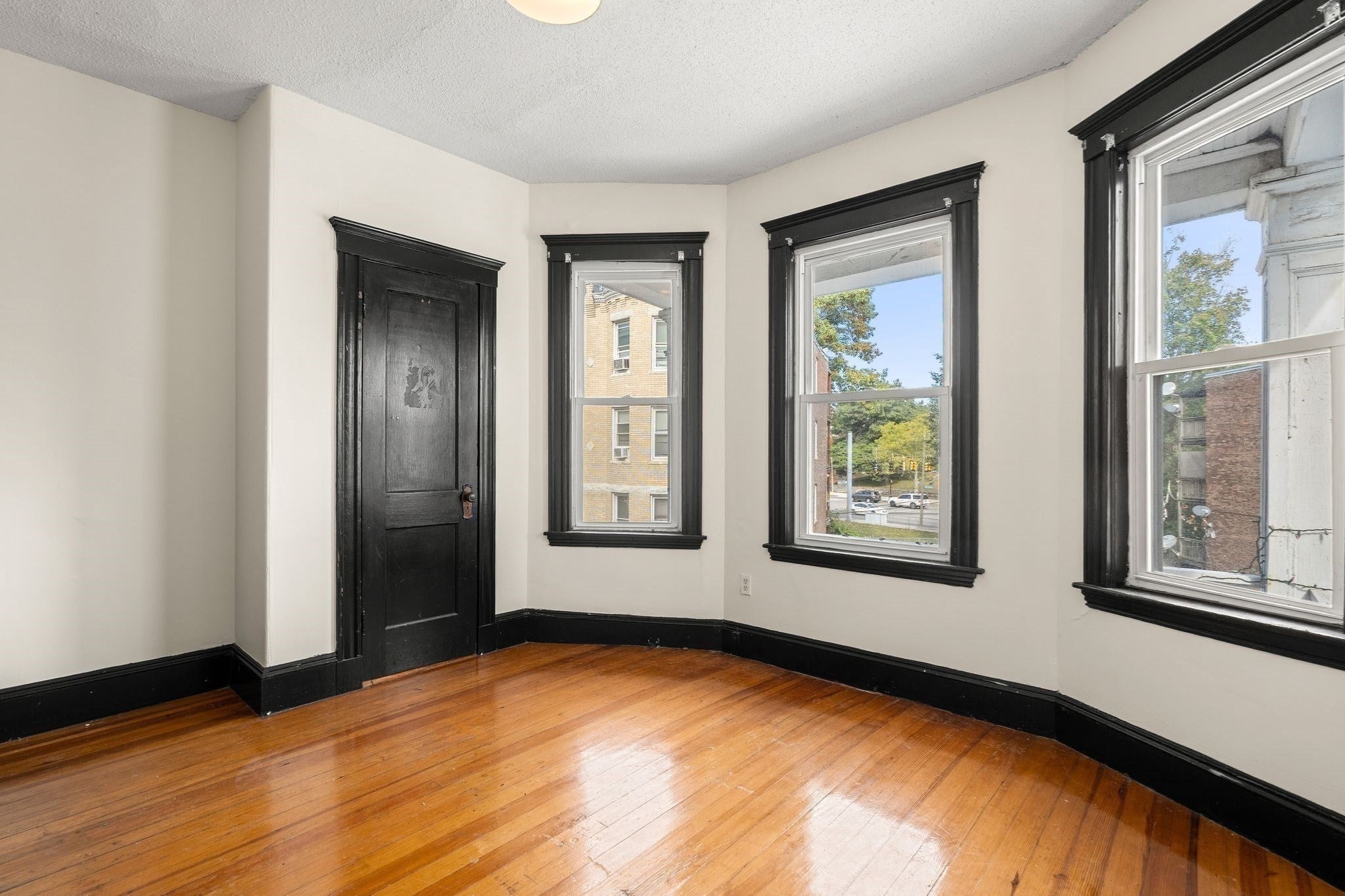 30 Harold St #2, Boston, MA Photo #13