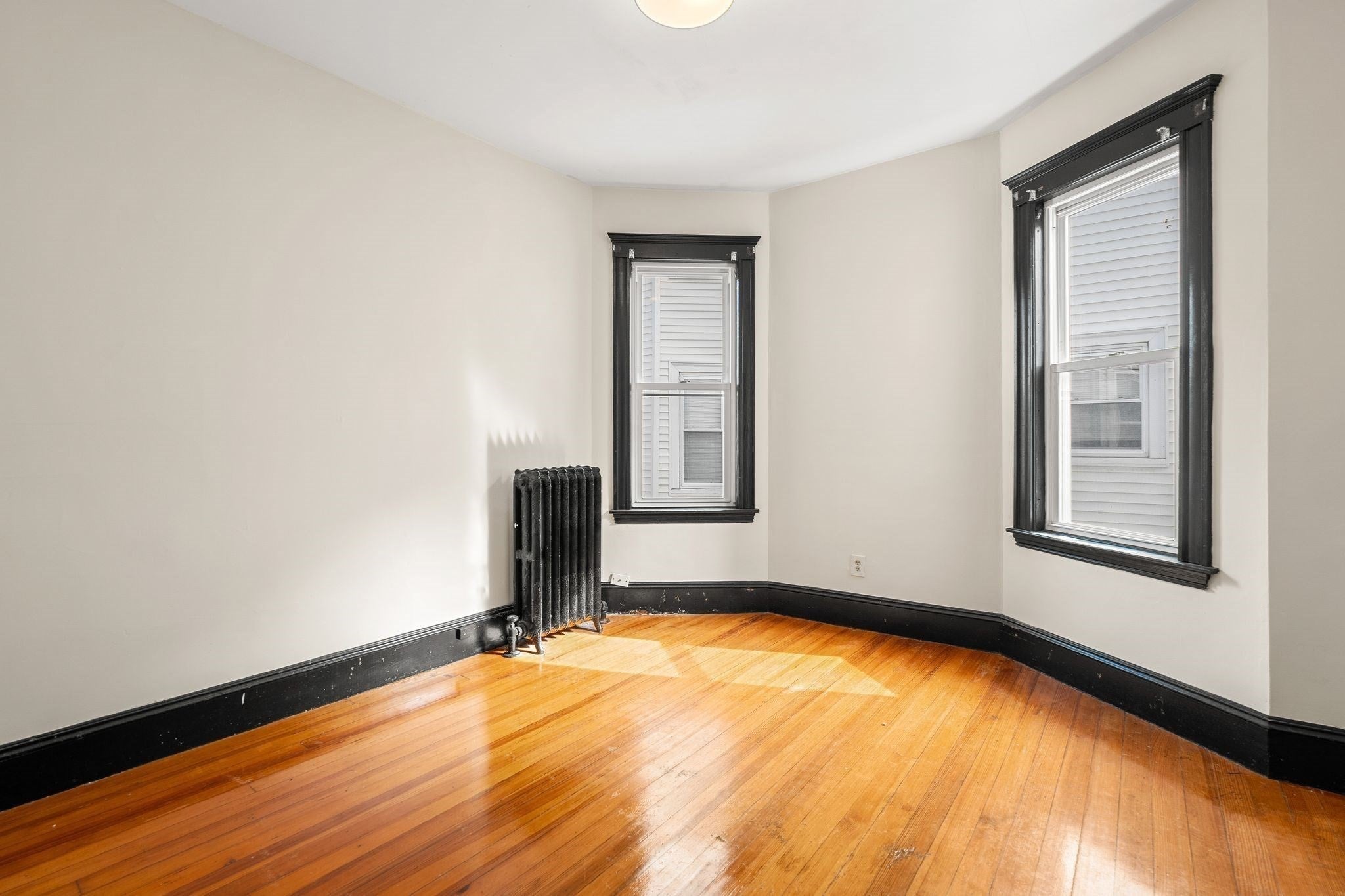 30 Harold St #2, Boston, MA Photo #16