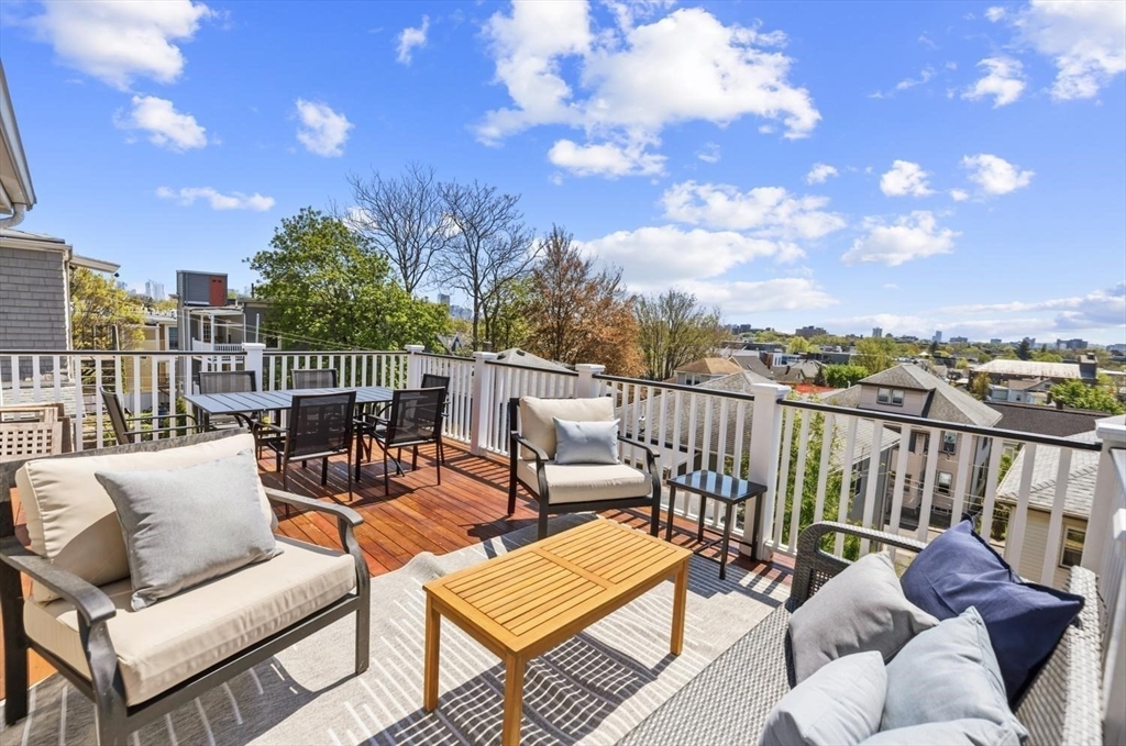 9 Greene St #2, Somerville, MA Photo #11