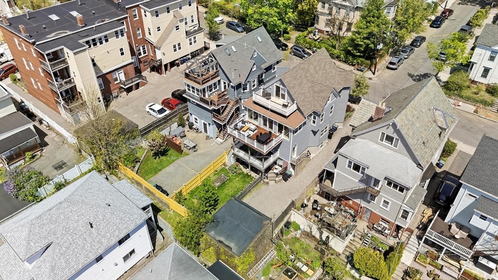 9 Greene St #2, Somerville, MA Photo #39