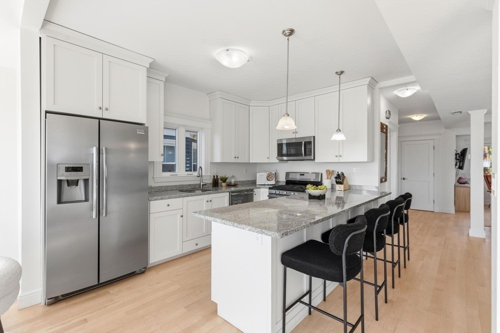 9 Greene St 2