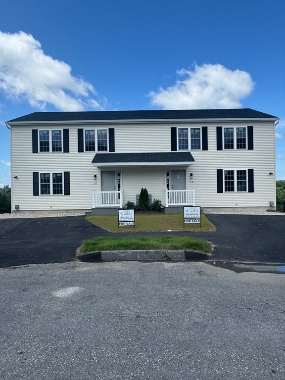 18 Snowberrry Cir, Worcester, MA Photo #1