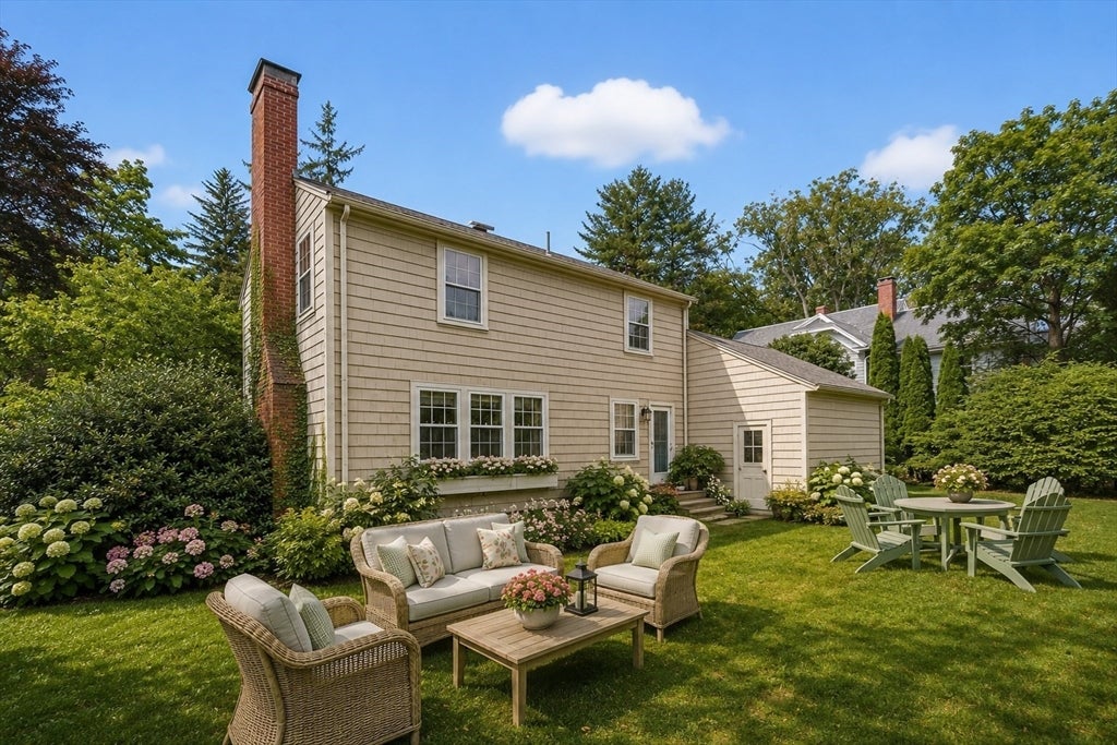 7 Schaller Street