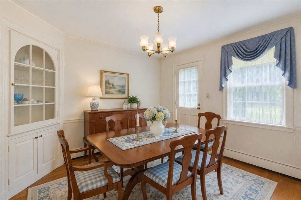 7 Schaller Street, Wellesley, MA Photo #12