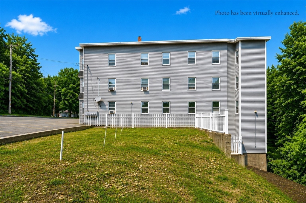 141 Mechanic St