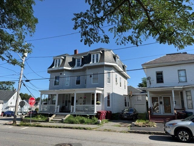 225 Branch St, Lowell, MA Photo #2