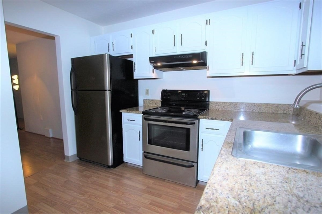 76 Highwood Drive 1