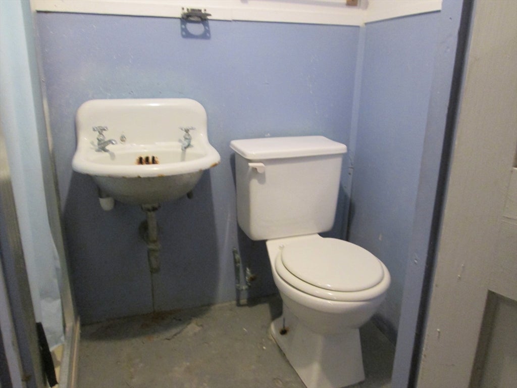 84 Tafts Ave, Winthrop, MA, 84 Tafts Ave, Winthrop, MA Photo #29
