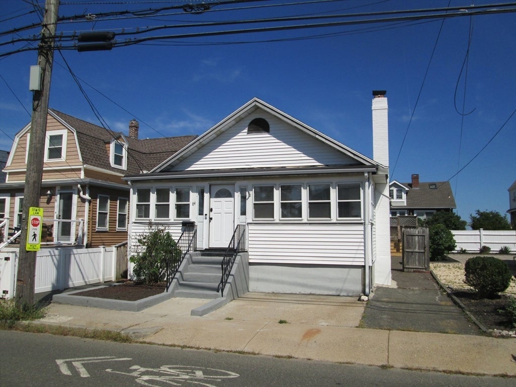 Photo of 84 Tafts Ave, Winthrop, MA