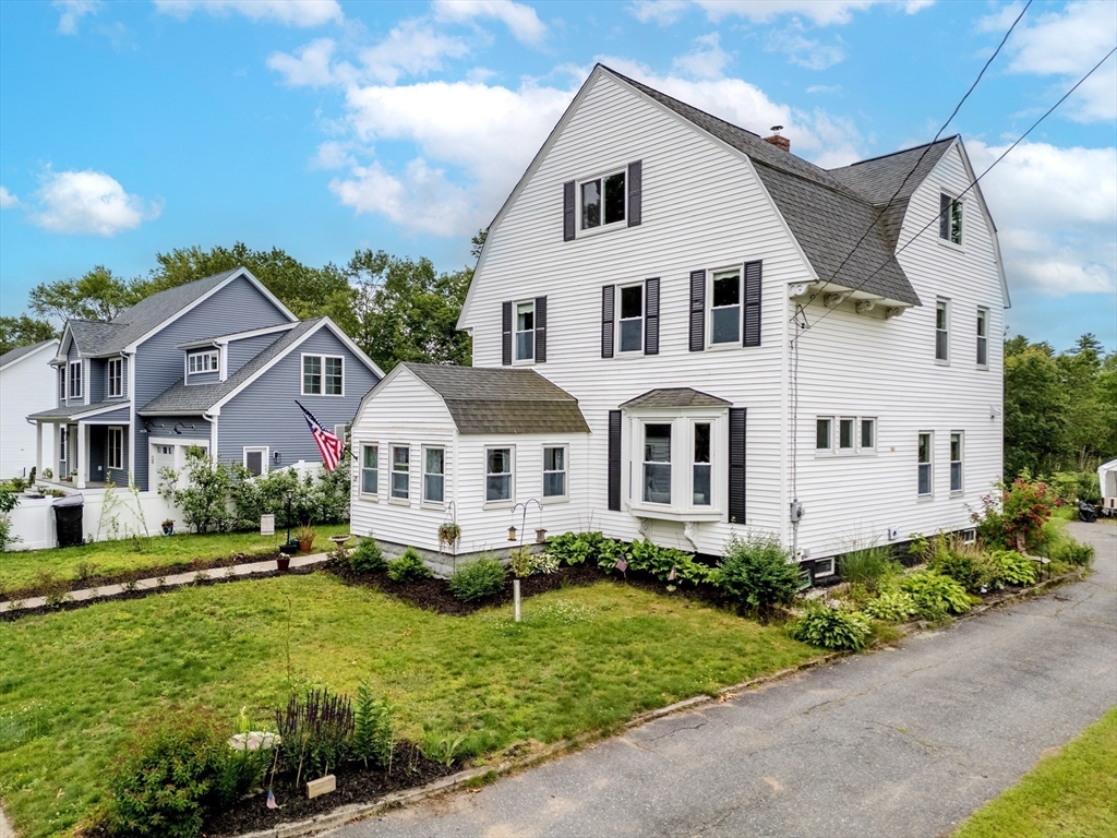 29 3rd St